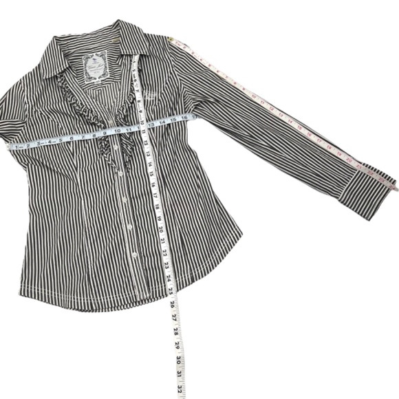 Guess Gray White Stripe Ruffle Fitted V-neck Button Up Shirt Size Medium - Picture 10 of 10